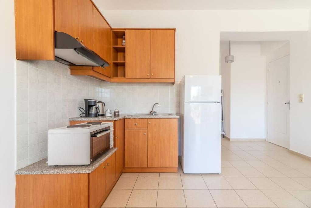 Urban Apt Next University 9 伊拉克利翁 外观 照片